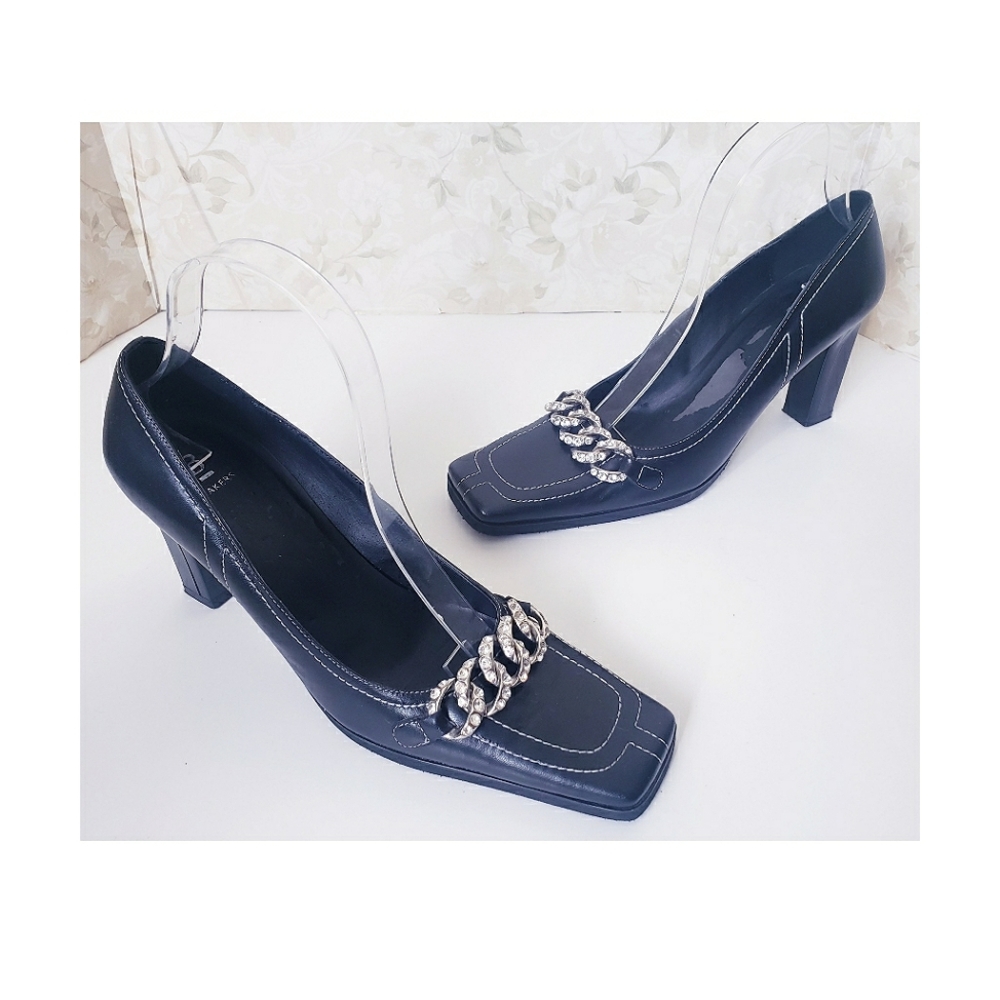 BAKERS HEELS
